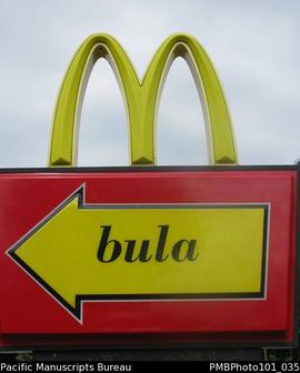 Suva [bula - McDonald's golden arches]