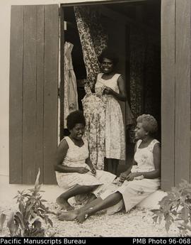 Girls at Ebuli hostel, Onesua