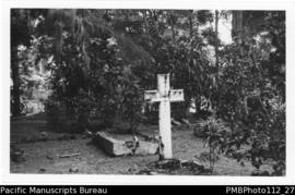 Madang [Madang District, Grave of Willi Wohlgemuth]