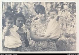 Christina Stallan with woman and two children, probably Wintua, Malekula