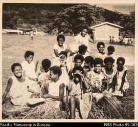 Village children, Napangasali, Tongoa