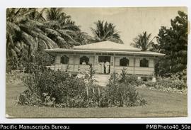‘Home of Mrs Parkinson Kuradui Near Herbertshoe. 1915. Col. Pethebridge.’ [Photo print.]