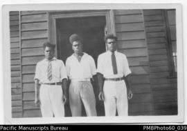 Three ni-Vanuatu students