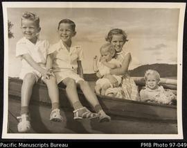 Horwell children, Malcolm, Ian, Marion, Helen and Ruth