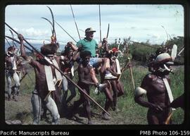 Dani warriors carrying tourist, Baliem Valley