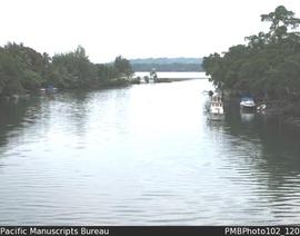 Santo Sarakata Fleuve [River]