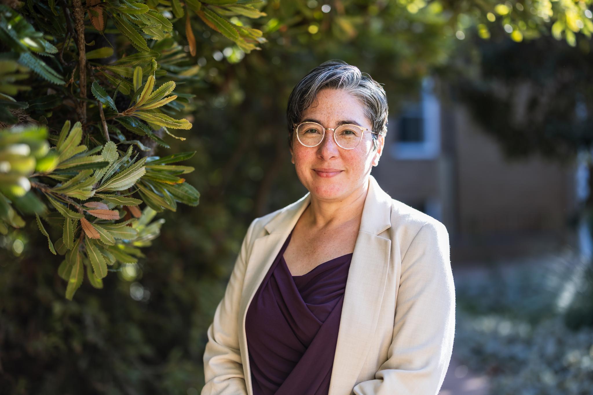 Dr Esther Klein